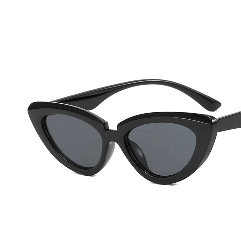 Glamorous Cat-eye Sunglasses