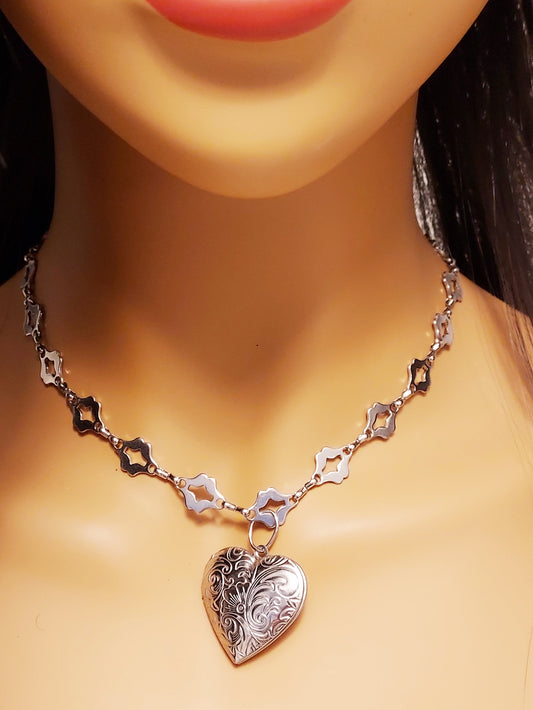 Stainless Steel Lips & Heart  Neck Choker