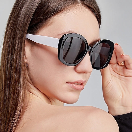 Vintage Oval Style Sunglasses